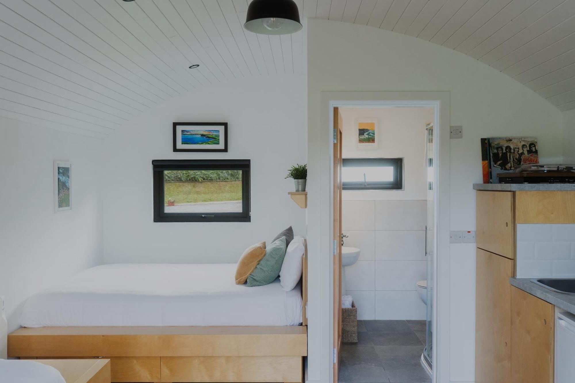 Castledarcy Glamping Apartment Lahinch Exterior photo