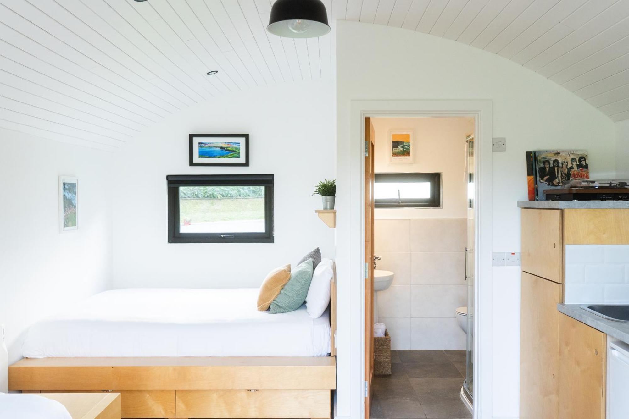 Castledarcy Glamping Apartment Lahinch Exterior photo